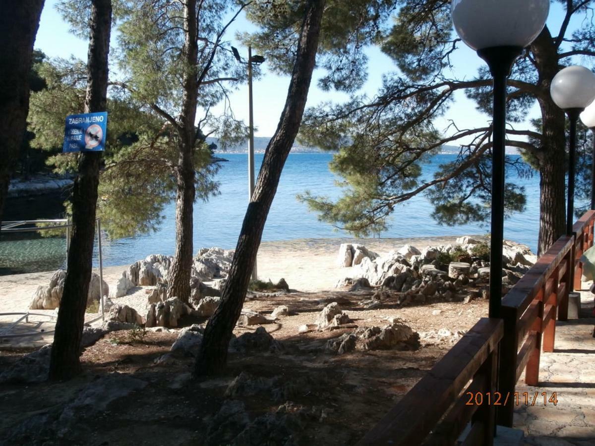 Apartment Studio Mia-Beach In Split Exterior photo